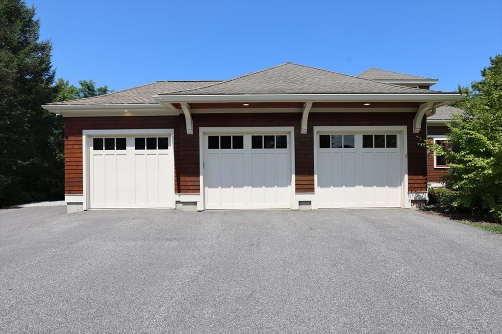 2 Black Rock Dr # 21