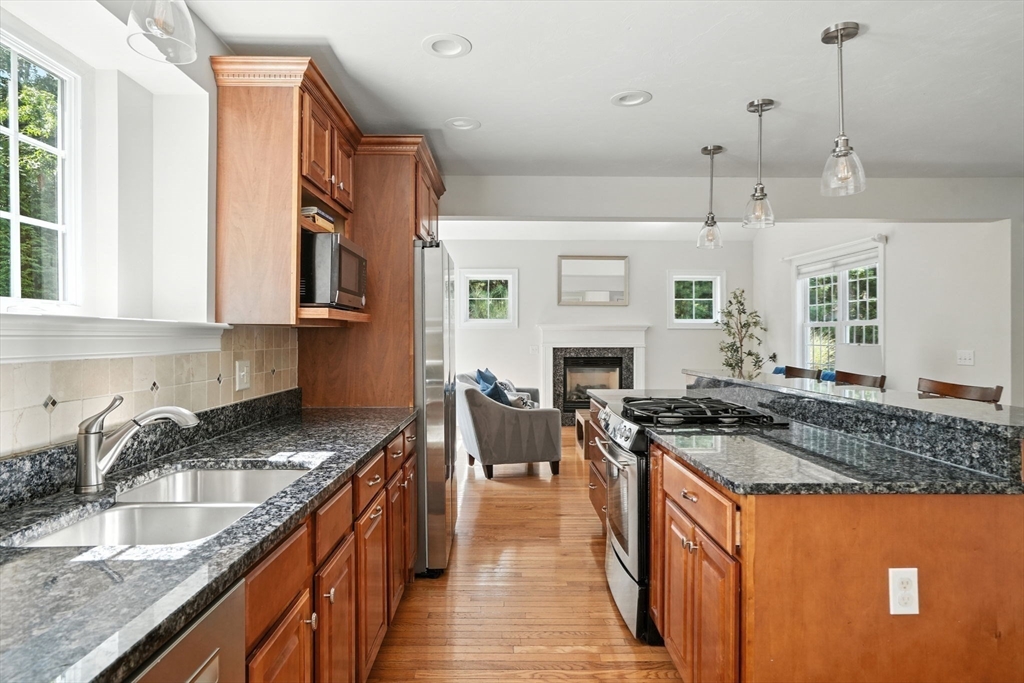 18 Highview Rd