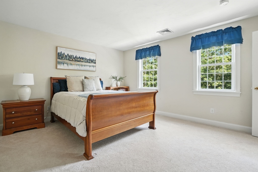 18 Highview Rd
