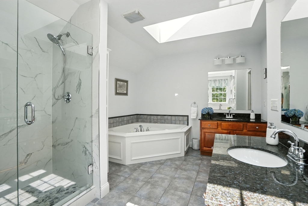 18 Highview Rd
