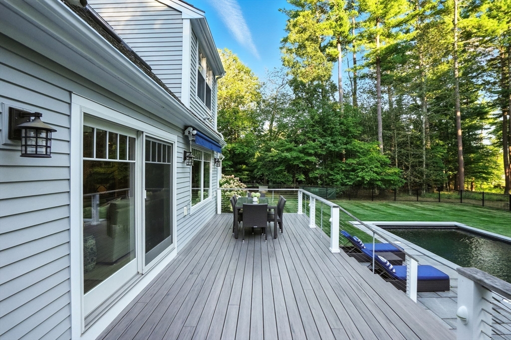 10 Arrowhead Drive