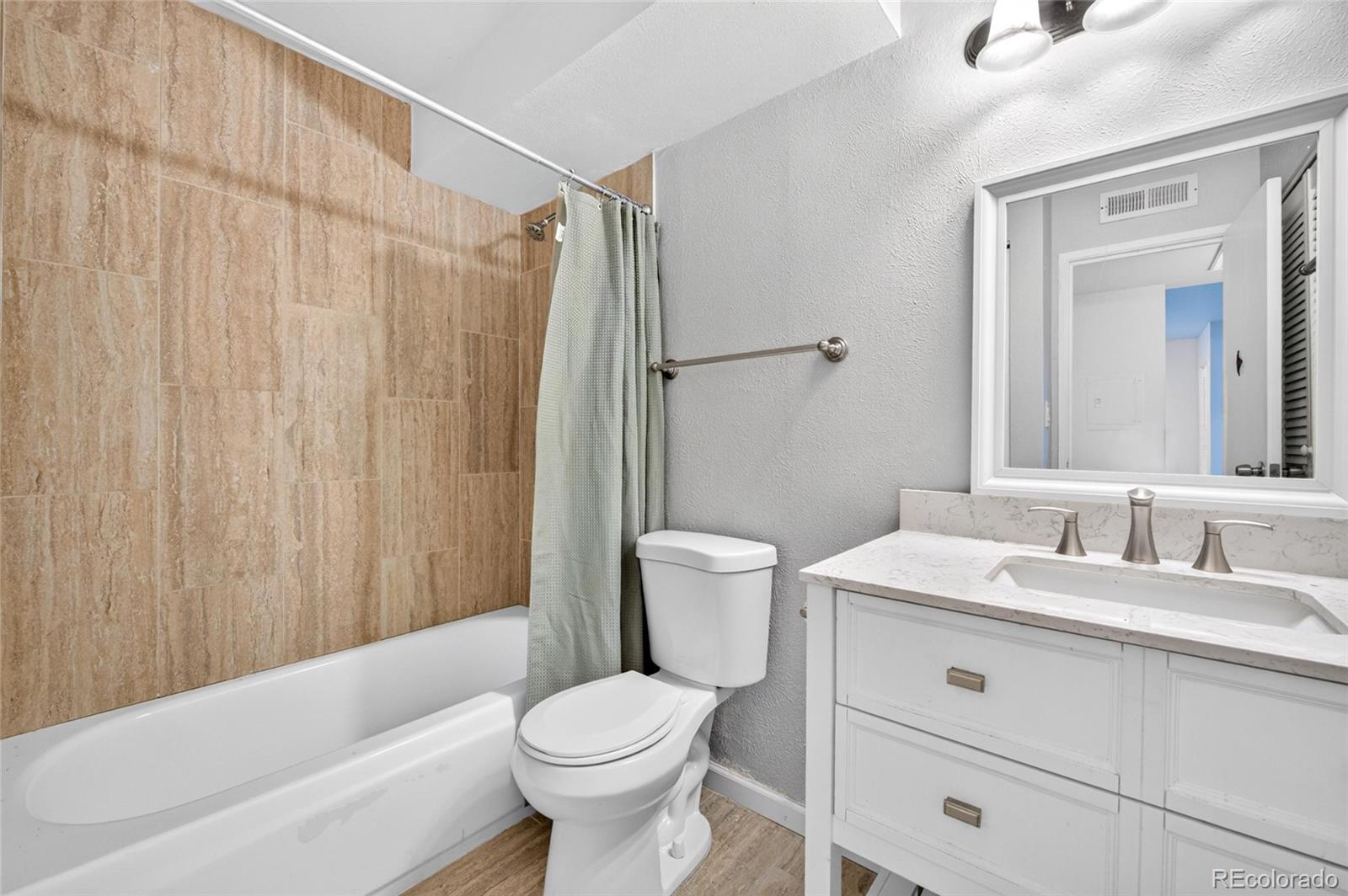3653 S Sheridan Boulevard Unit: 3