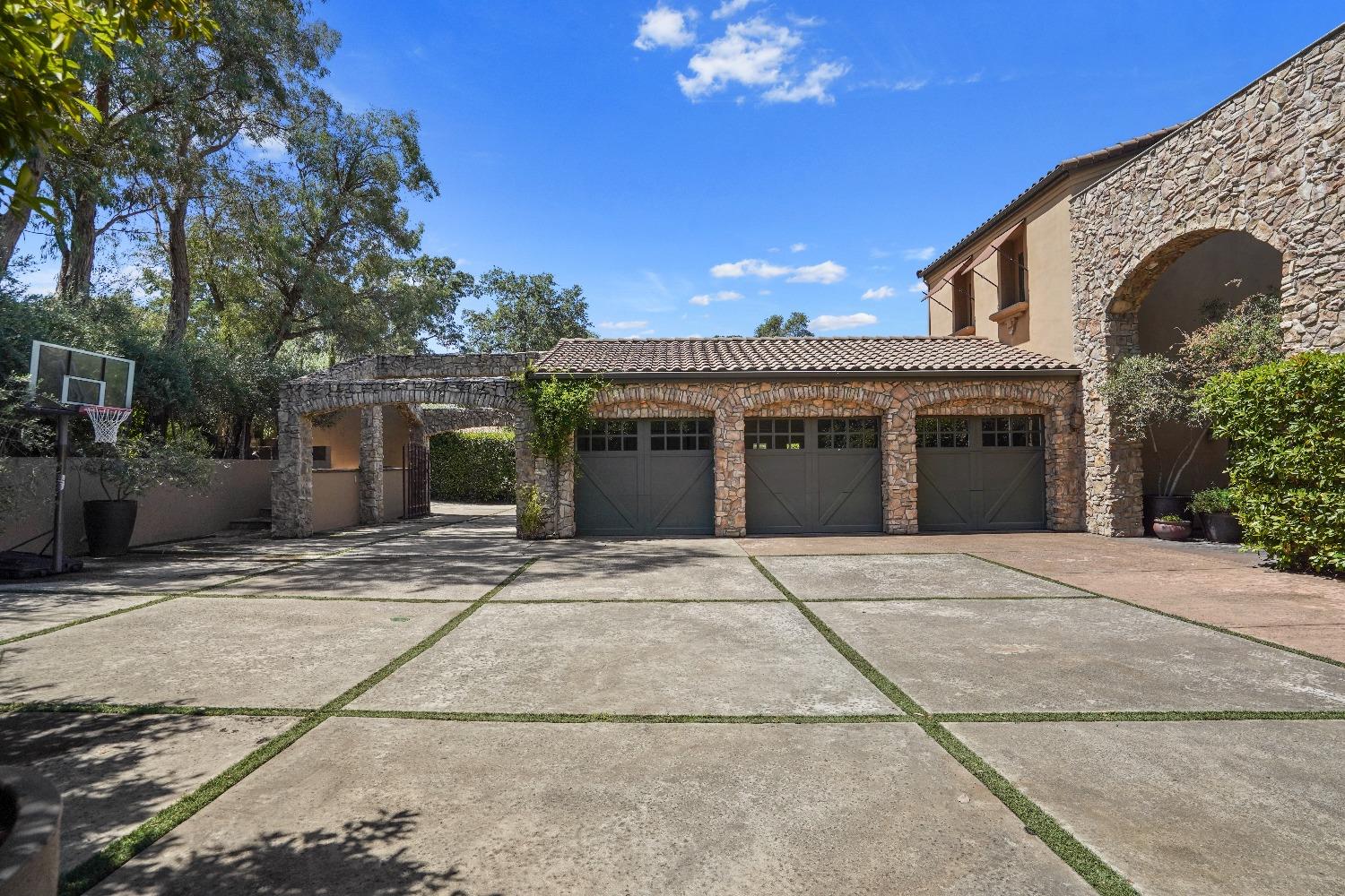 4605 Monte Sereno Drive