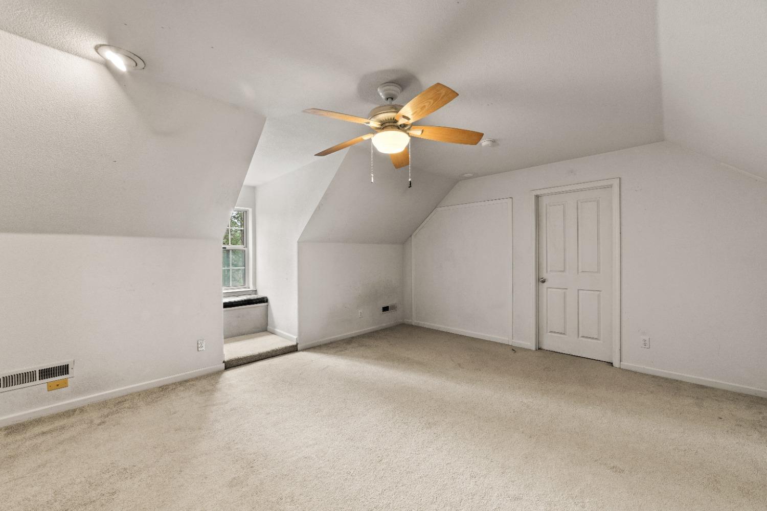 935 W Weimar Cross Road