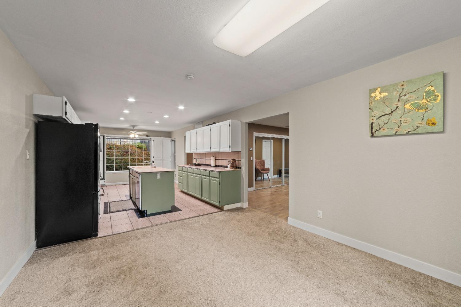 935 W Weimar Cross Road