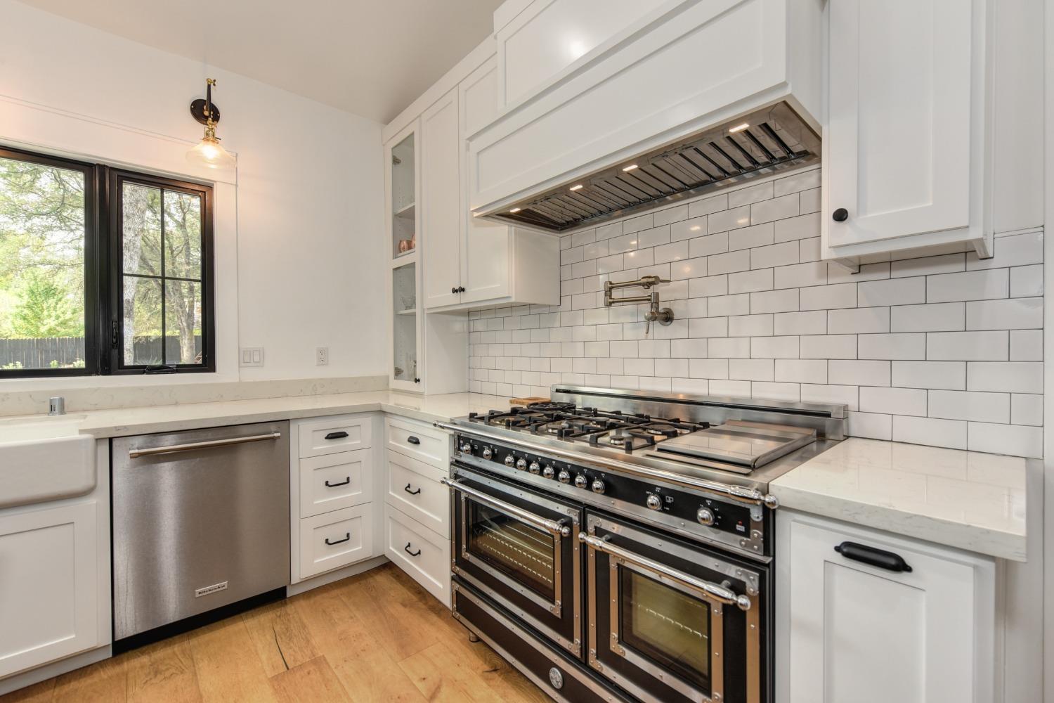 8066 Wyndham Hill