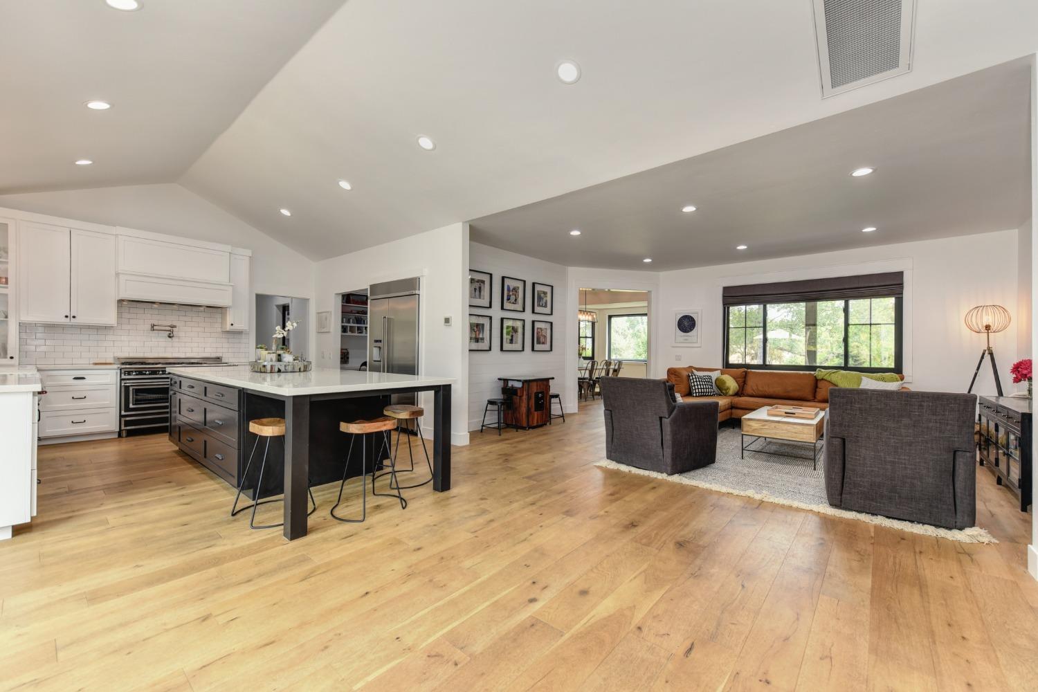8066 Wyndham Hill
