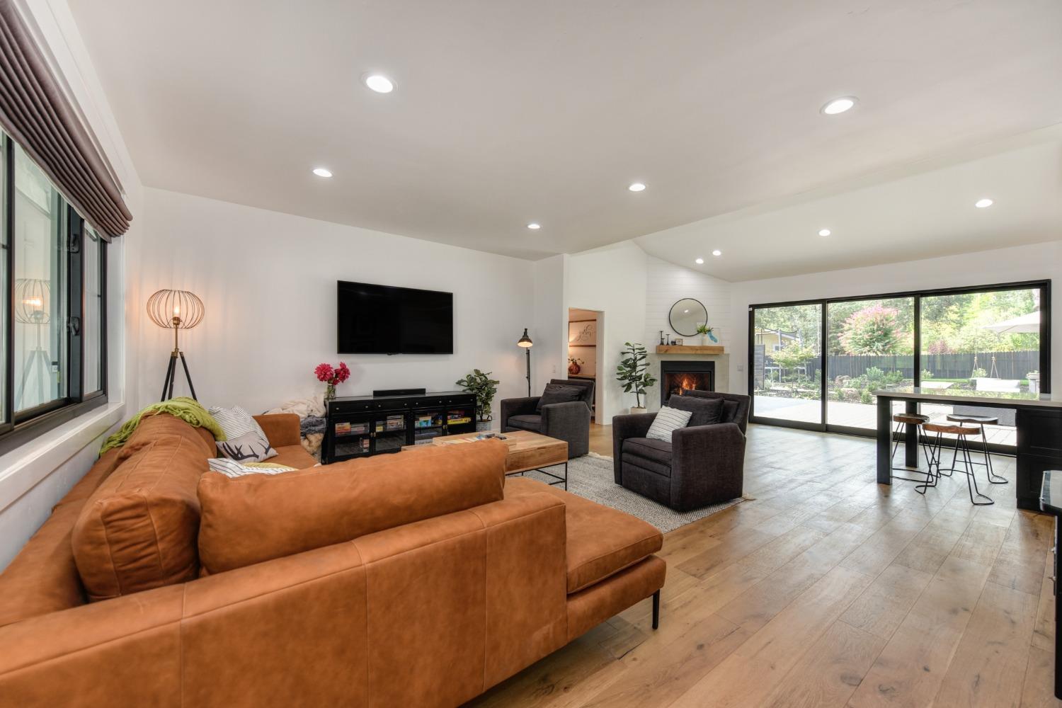 8066 Wyndham Hill