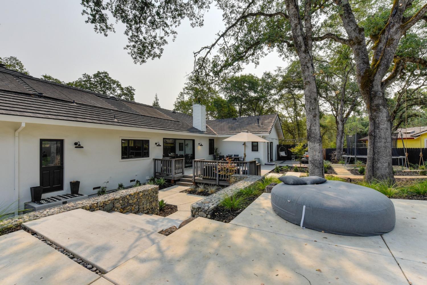 8066 Wyndham Hill