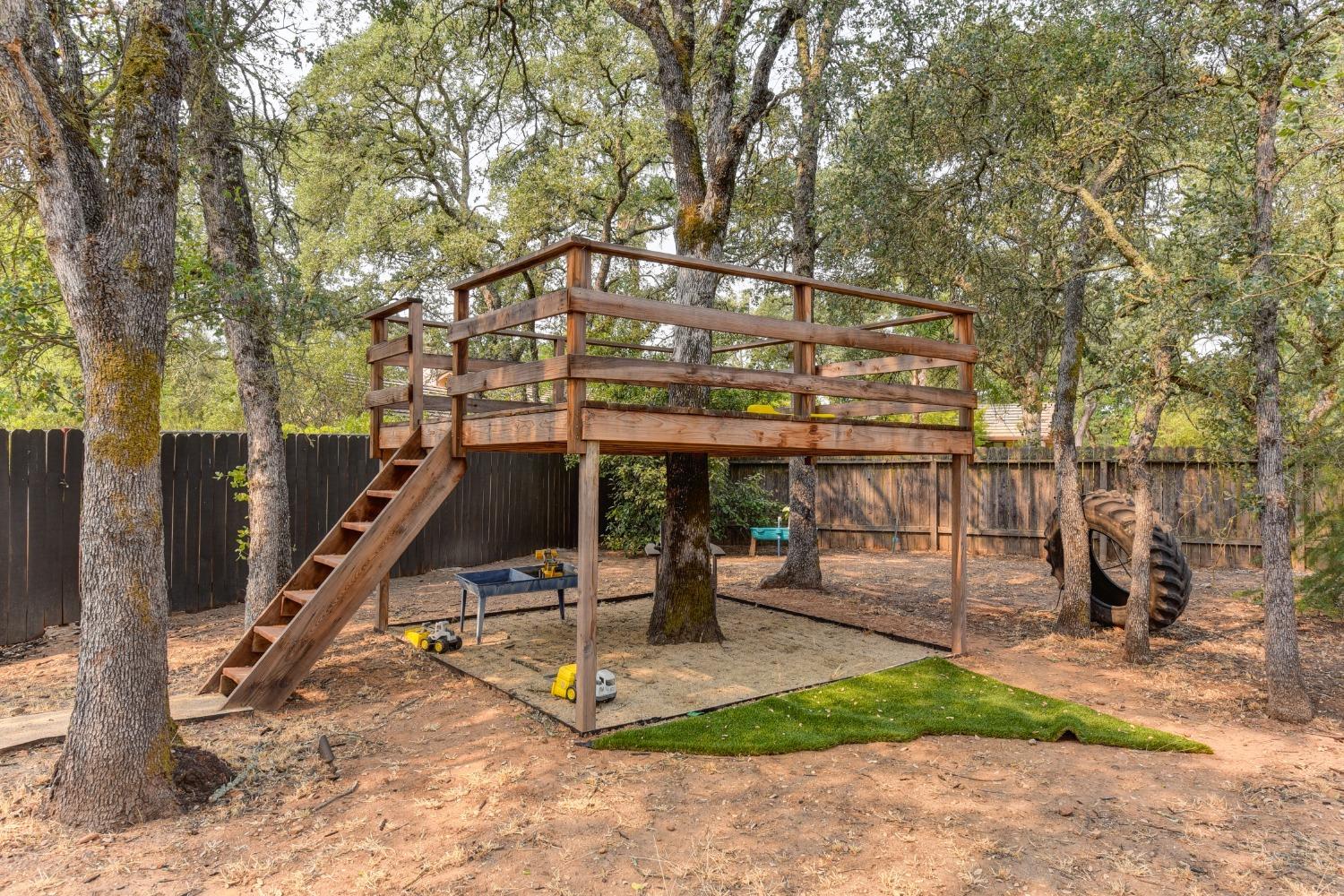 8066 Wyndham Hill