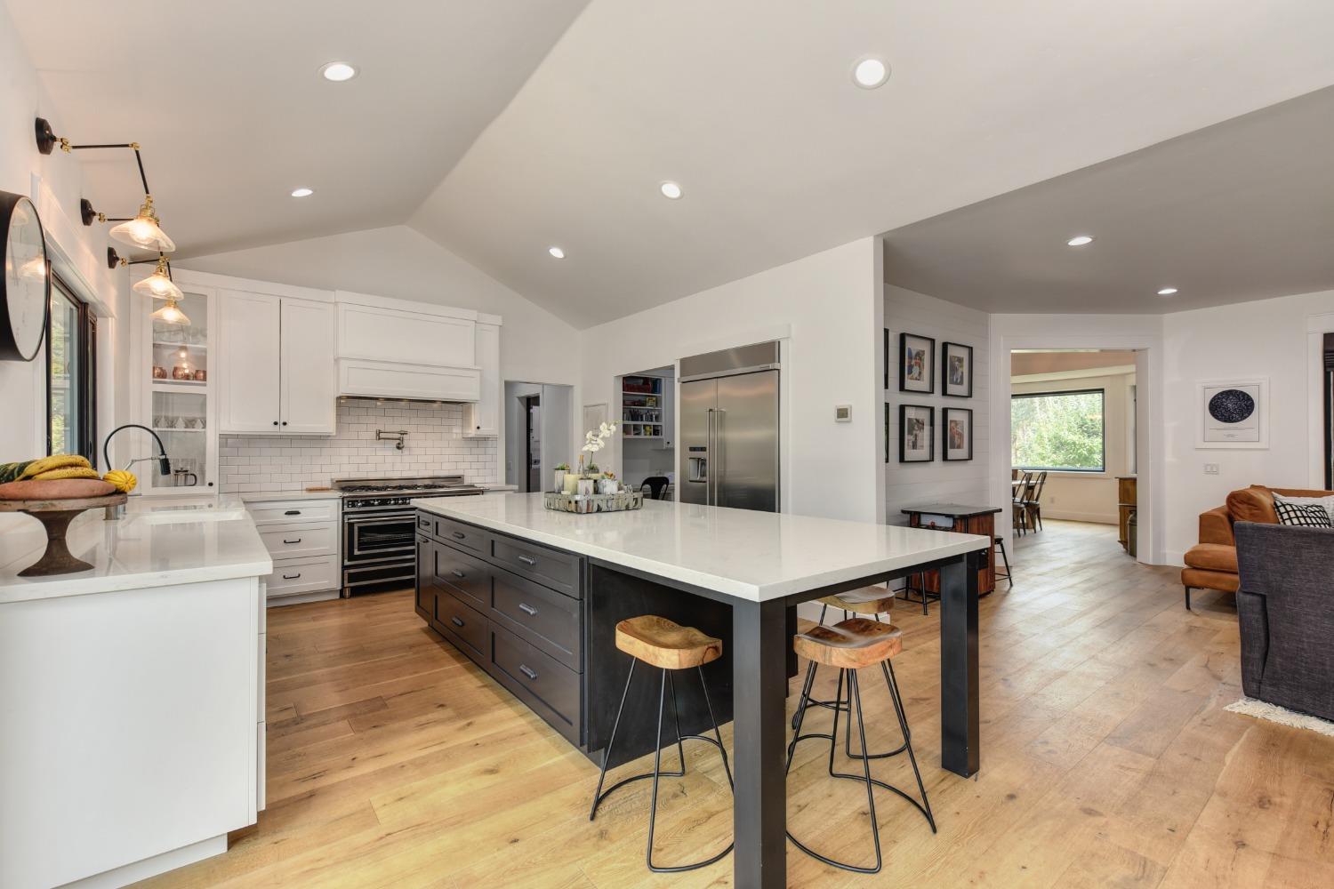 8066 Wyndham Hill