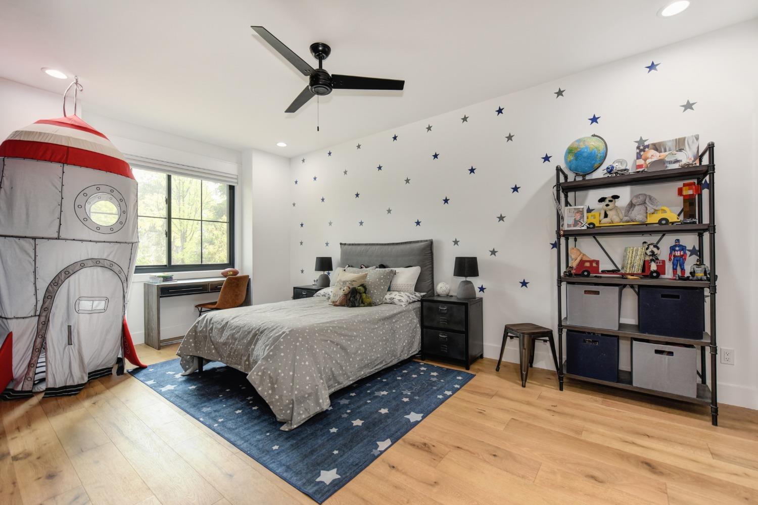 8066 Wyndham Hill