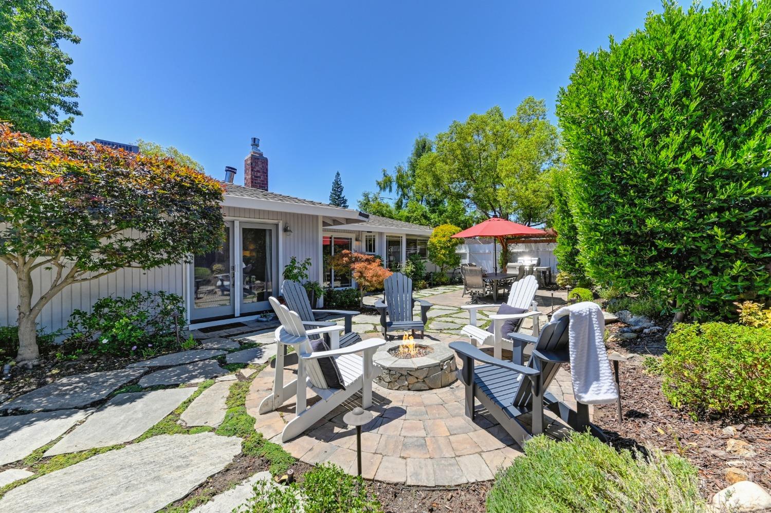 1926 Balboa Drive