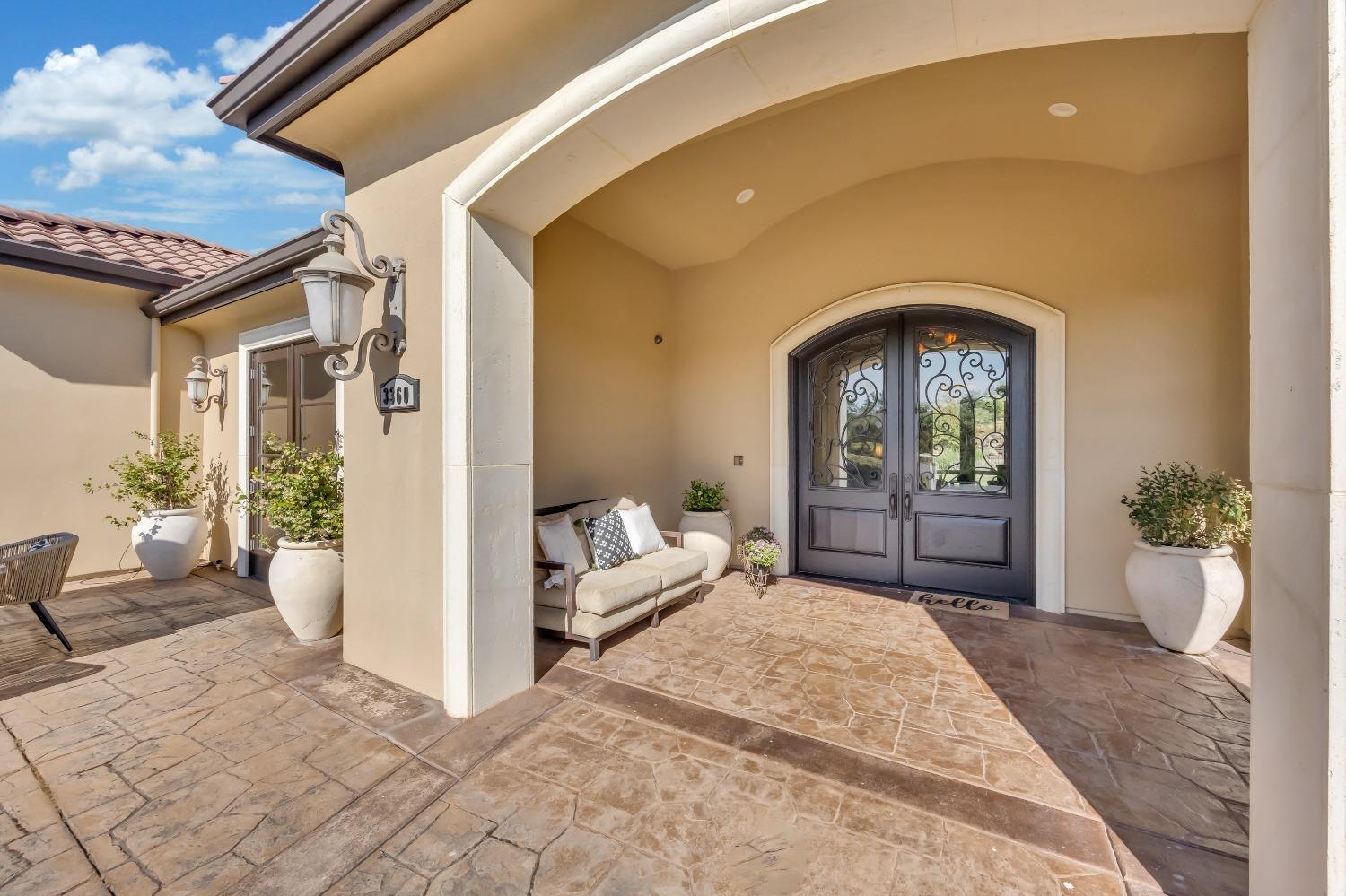 3360 Sierra Springs Court