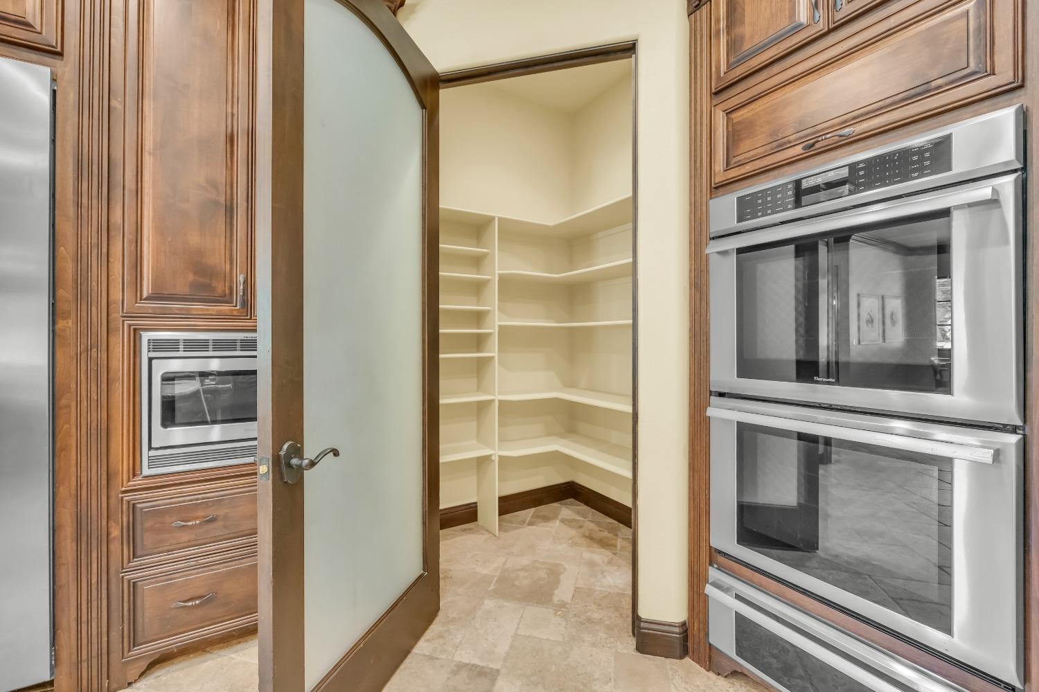 3360 Sierra Springs Court