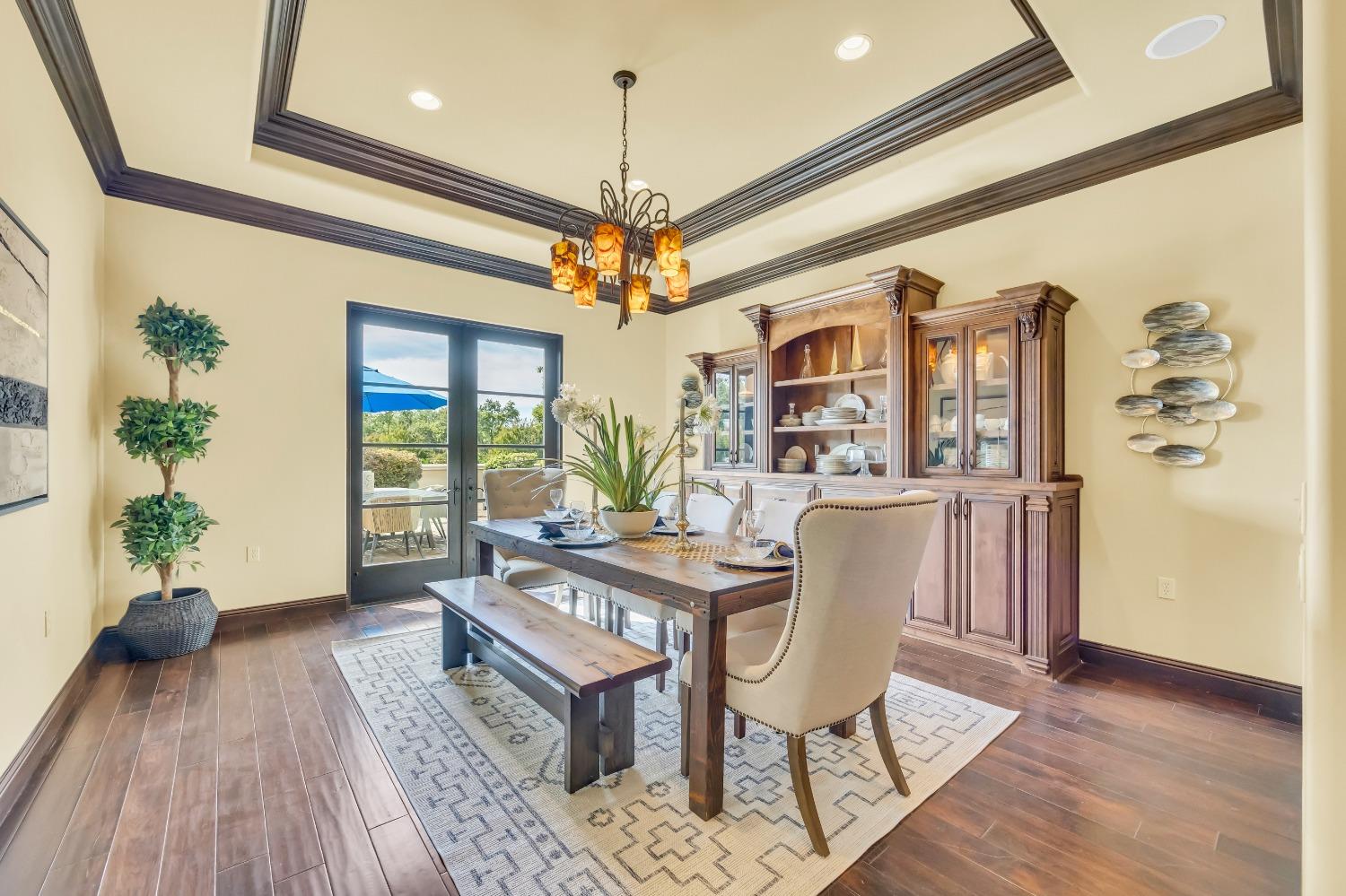 3360 Sierra Springs Court