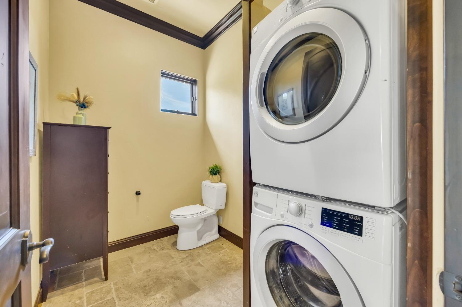 3360 Sierra Springs Court