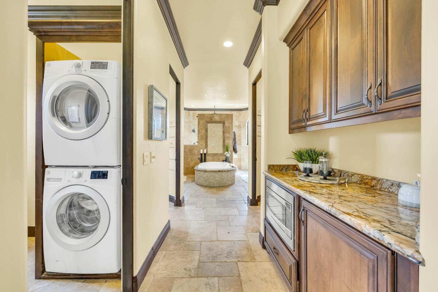 3360 Sierra Springs Court