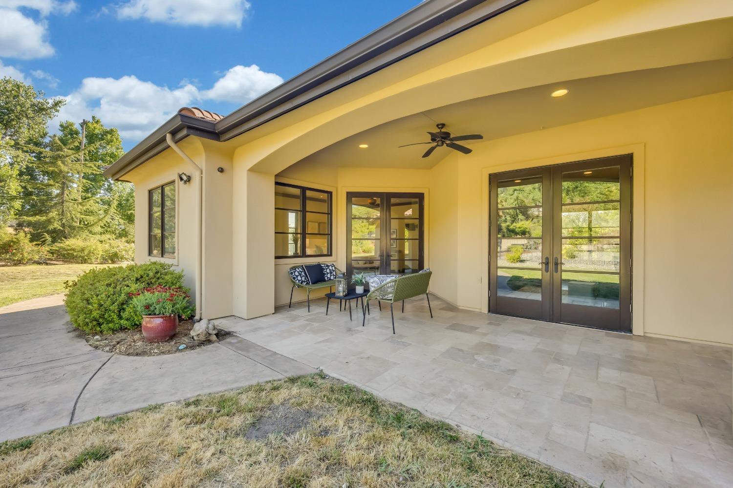 3360 Sierra Springs Court