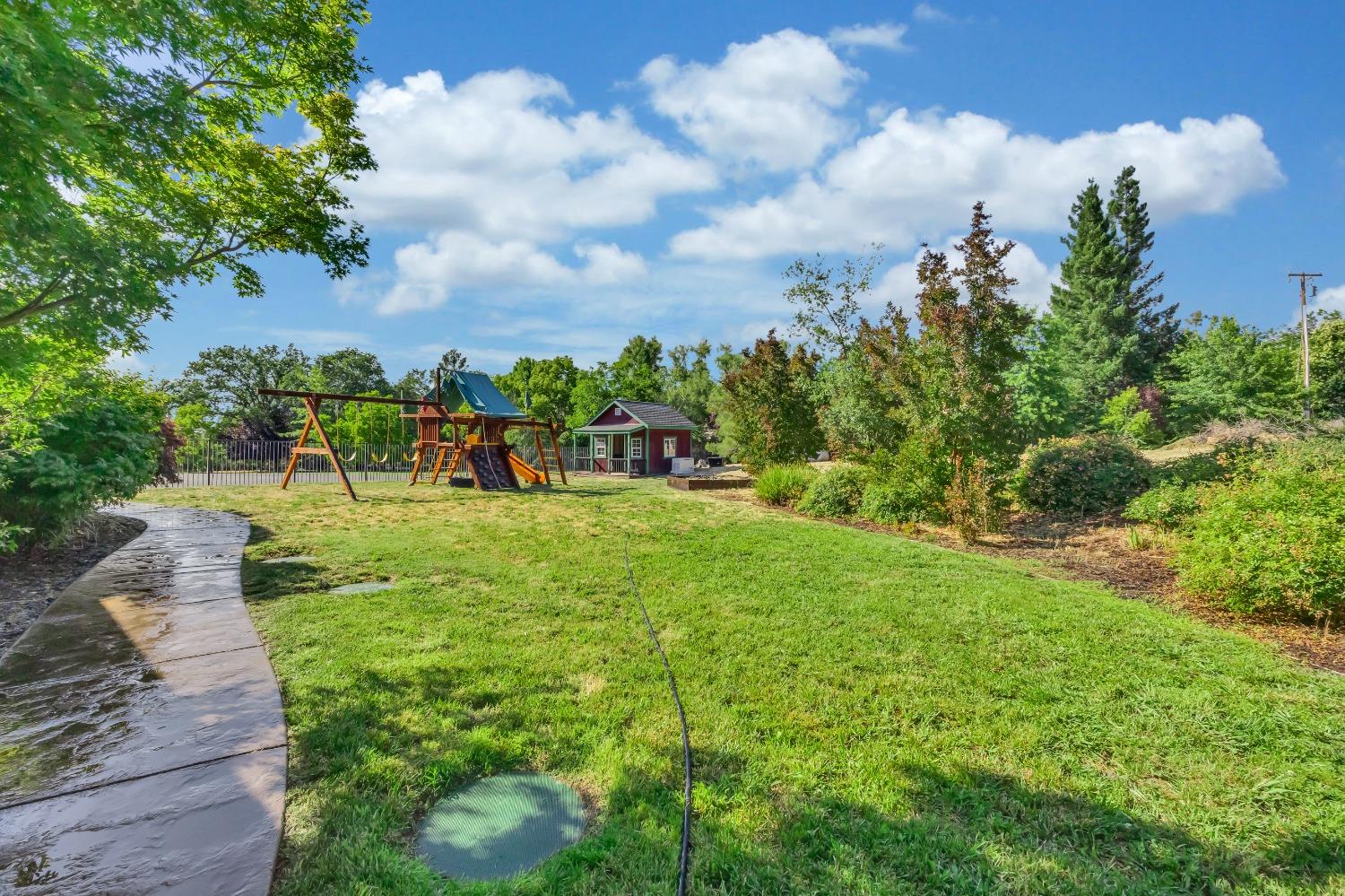 3360 Sierra Springs Court