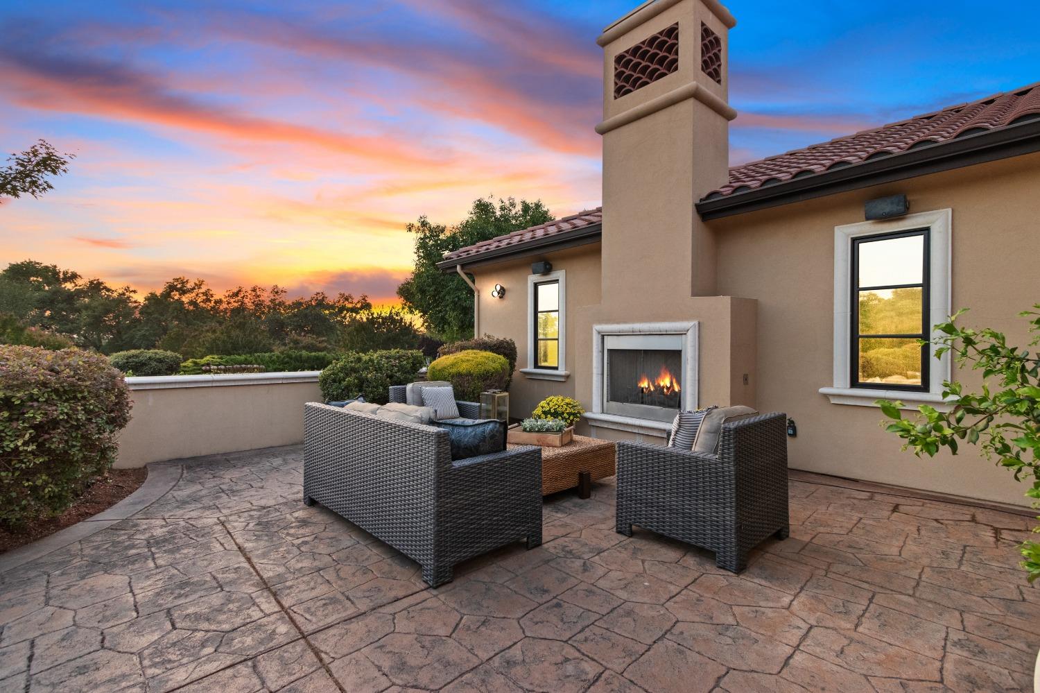 3360 Sierra Springs Court