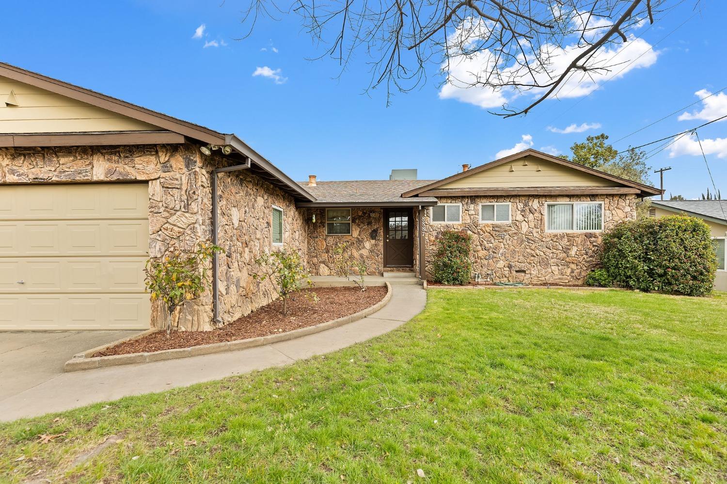 8887 Cerezo Drive