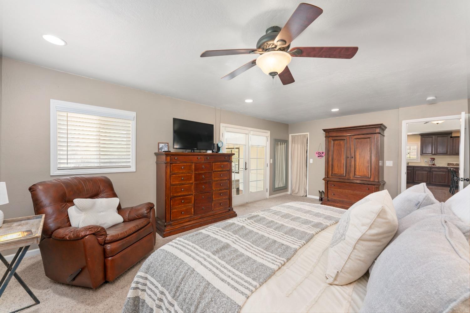 7951 Crystal Springs Way