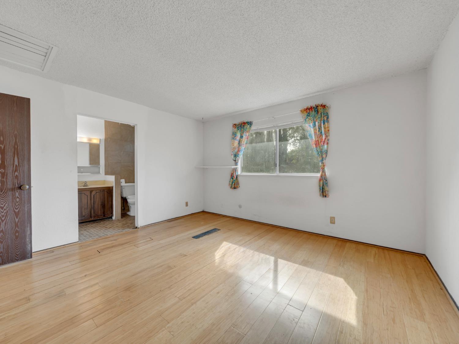 3417 Corwin Court
