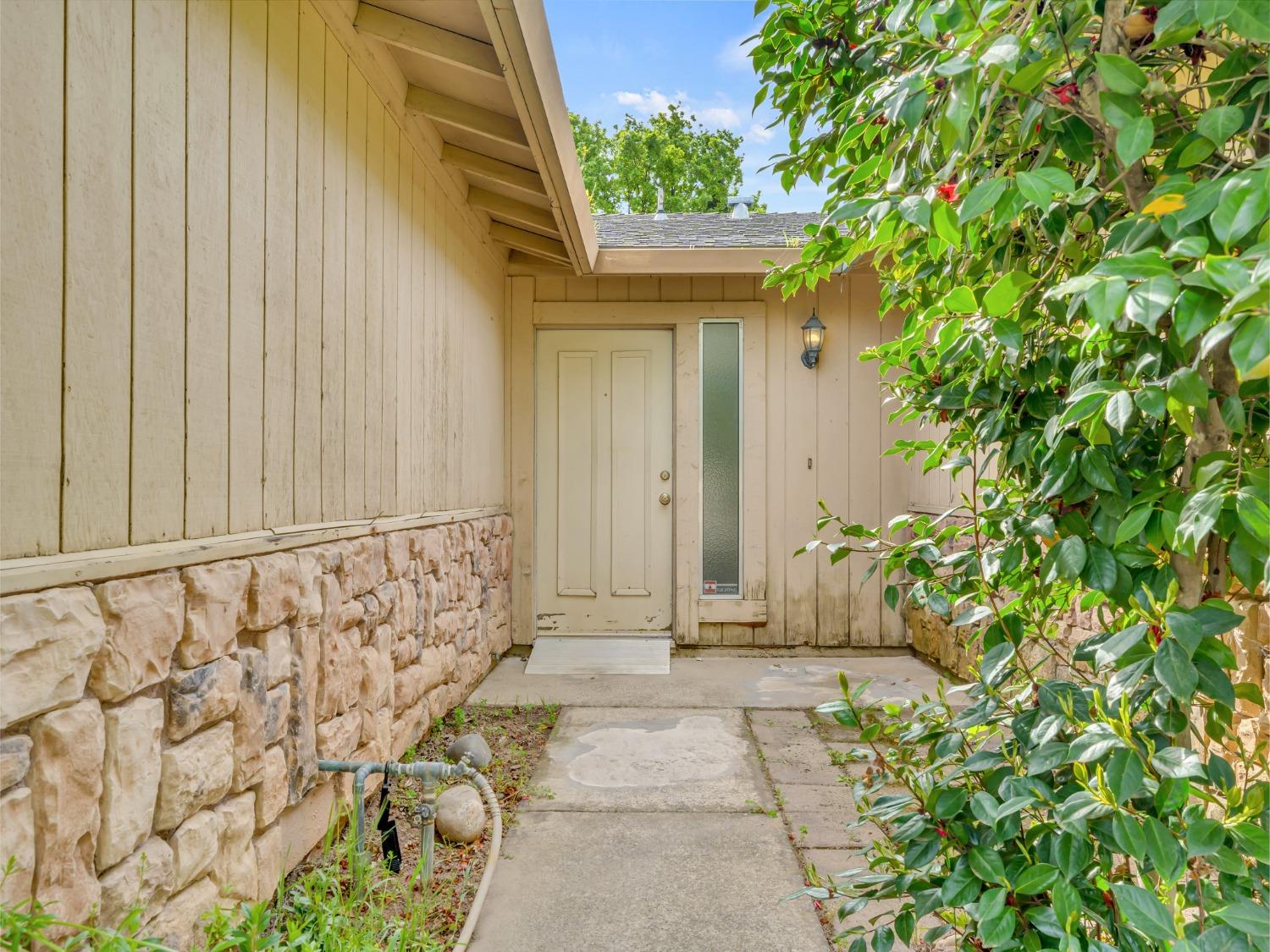 3417 Corwin Court