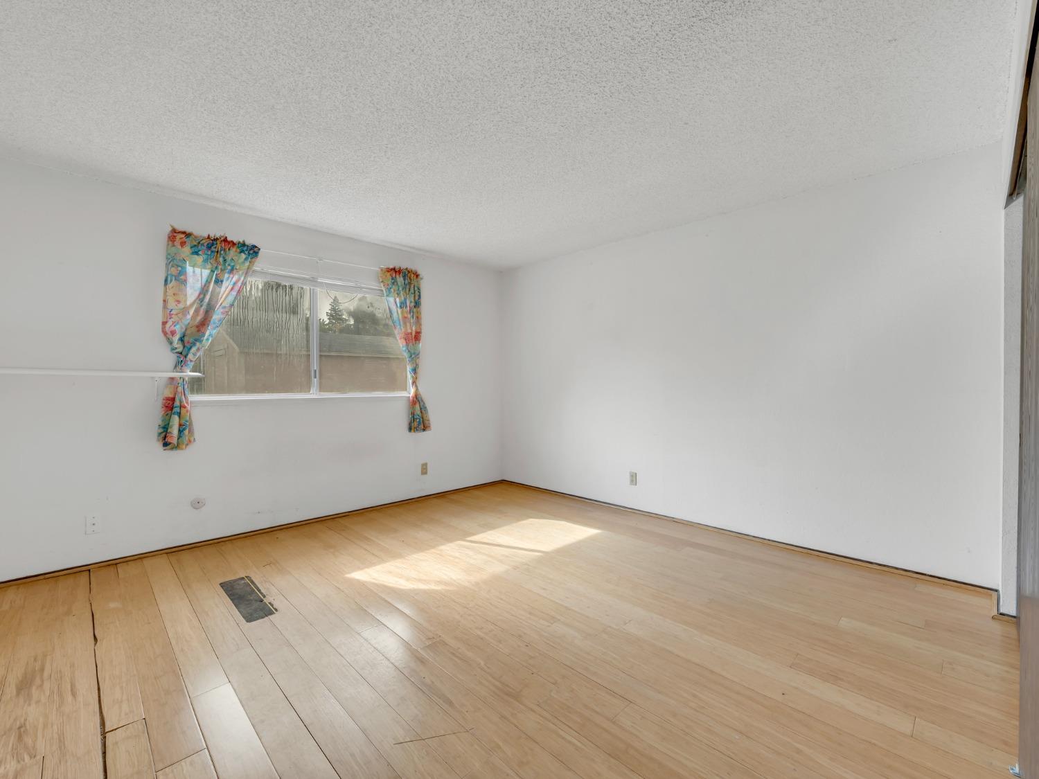 3417 Corwin Court