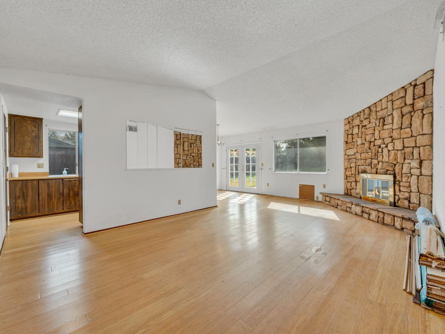 3417 Corwin Court
