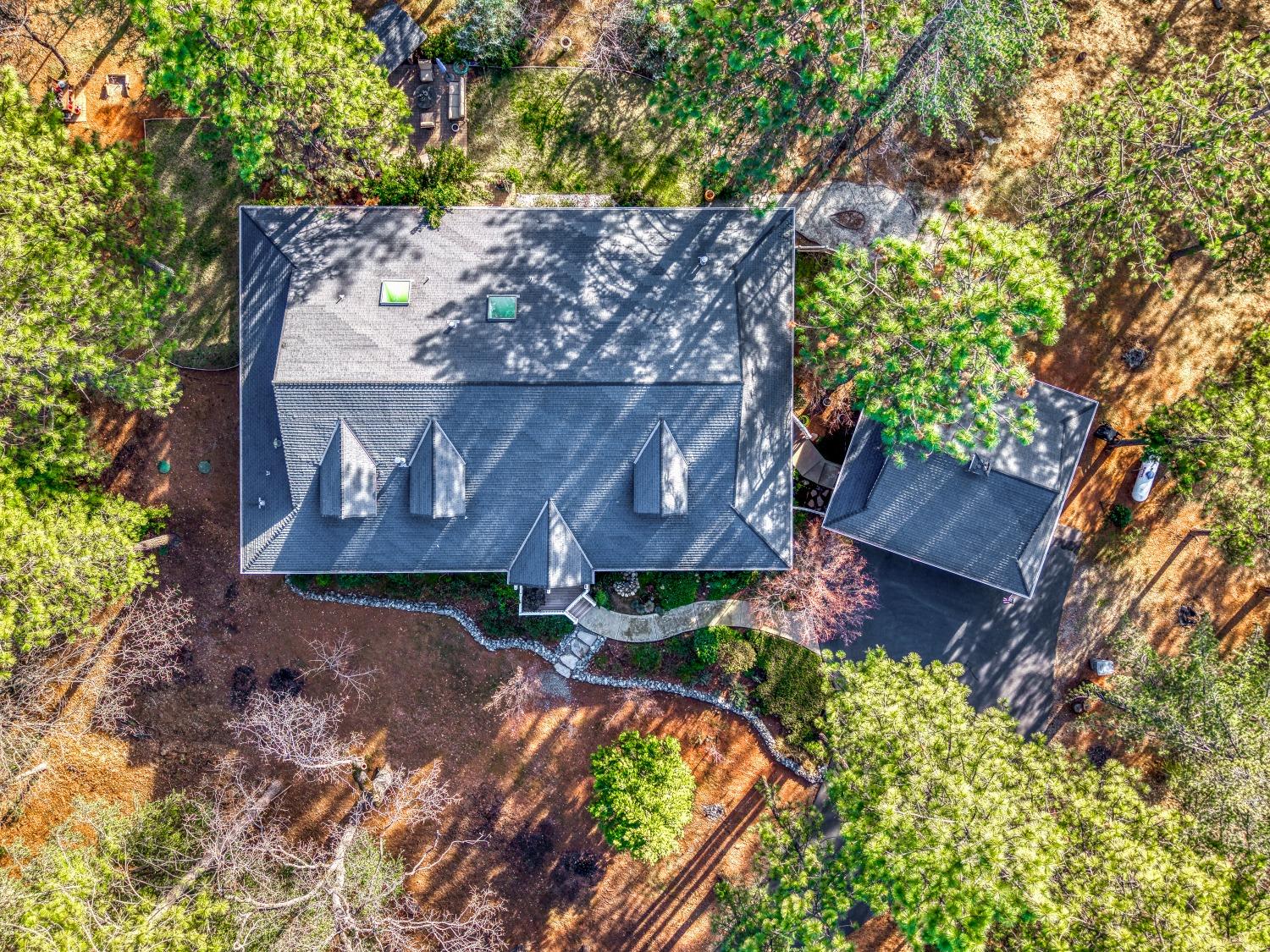 22045 Farrier Court