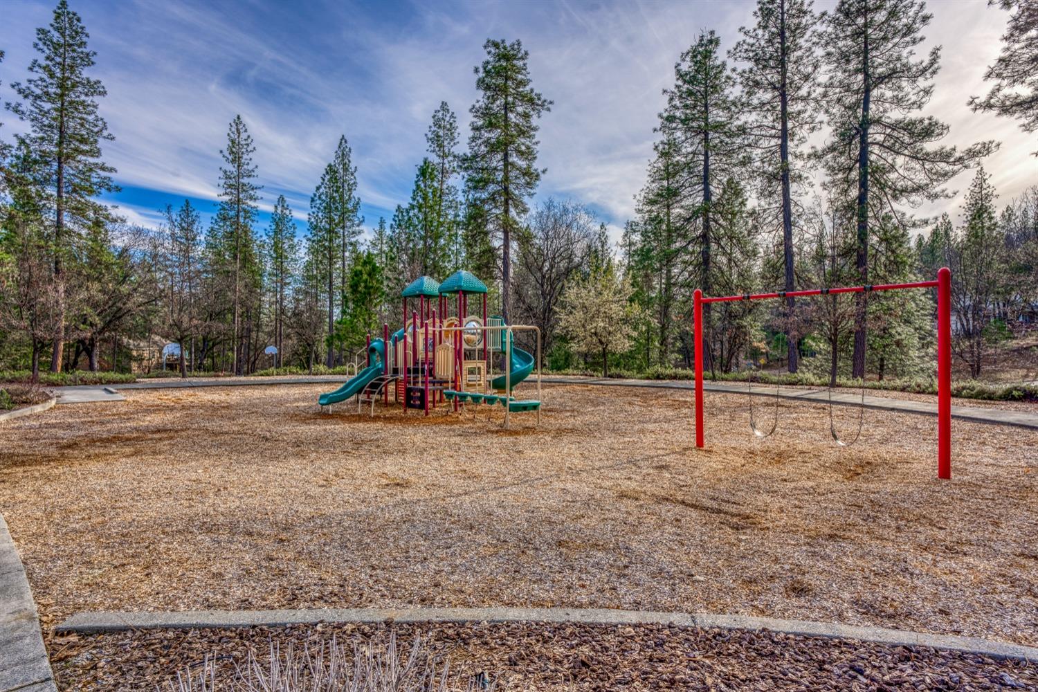 22045 Farrier Court