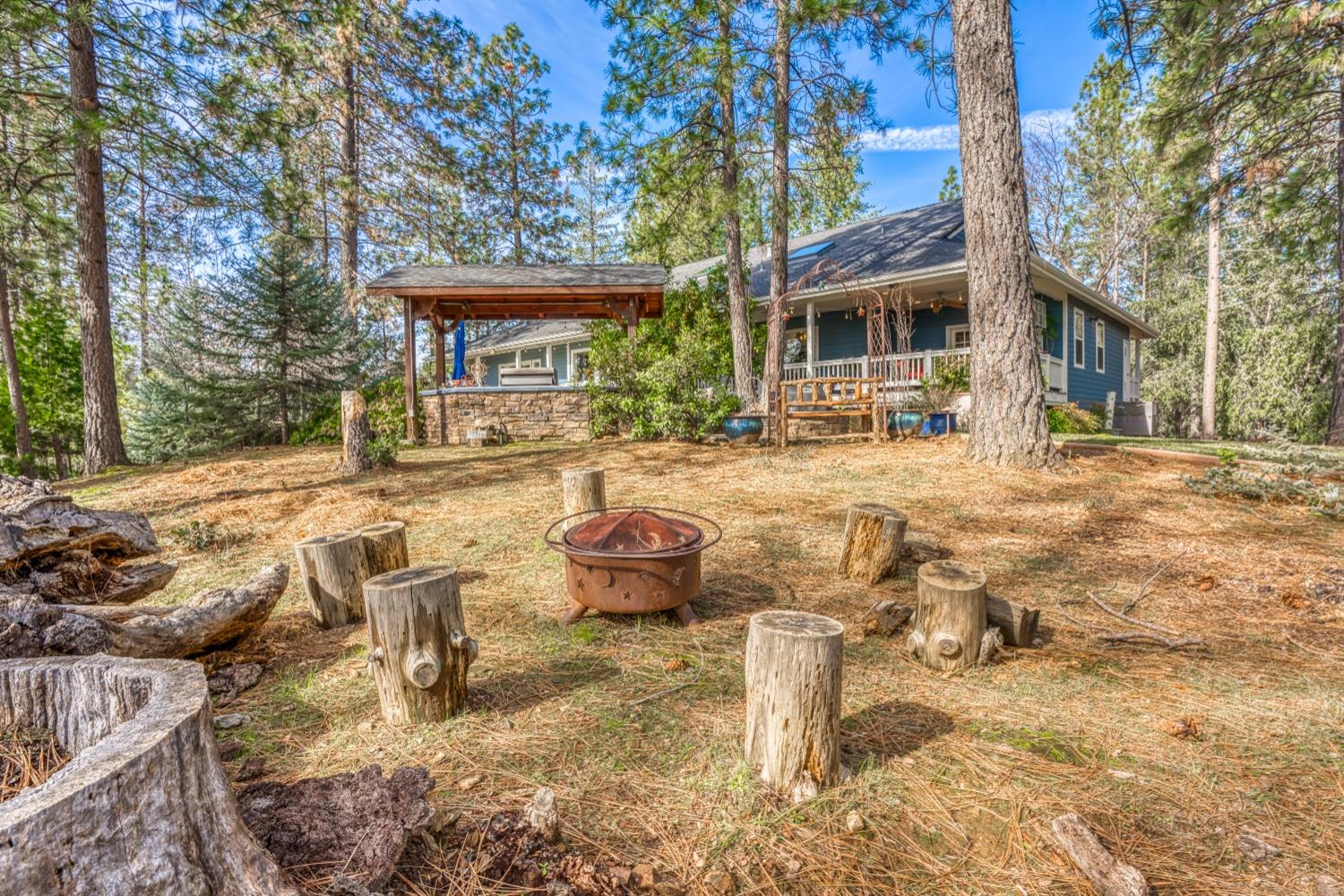 22045 Farrier Court