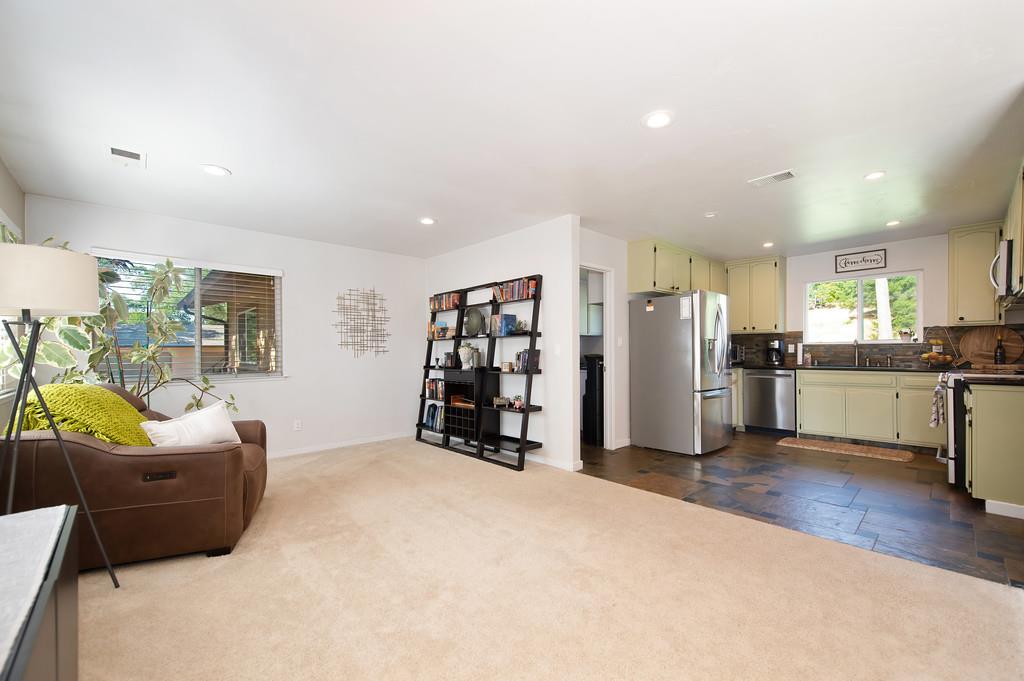 9045 Gilardi Road