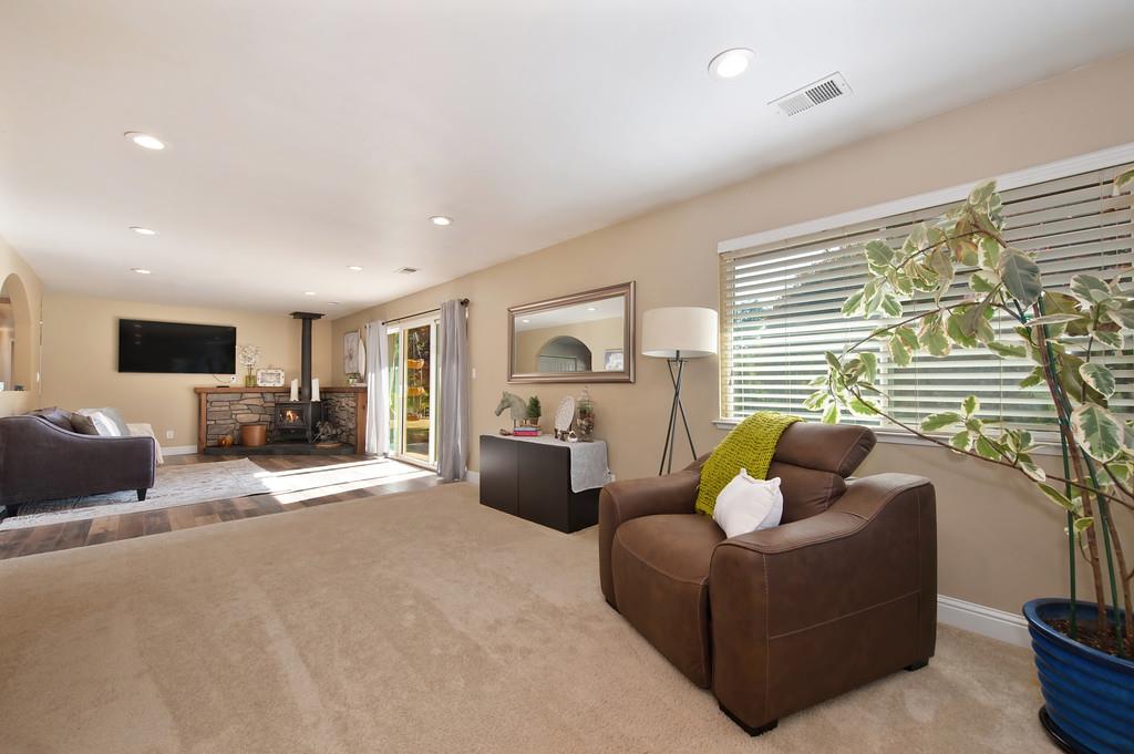 9045 Gilardi Road