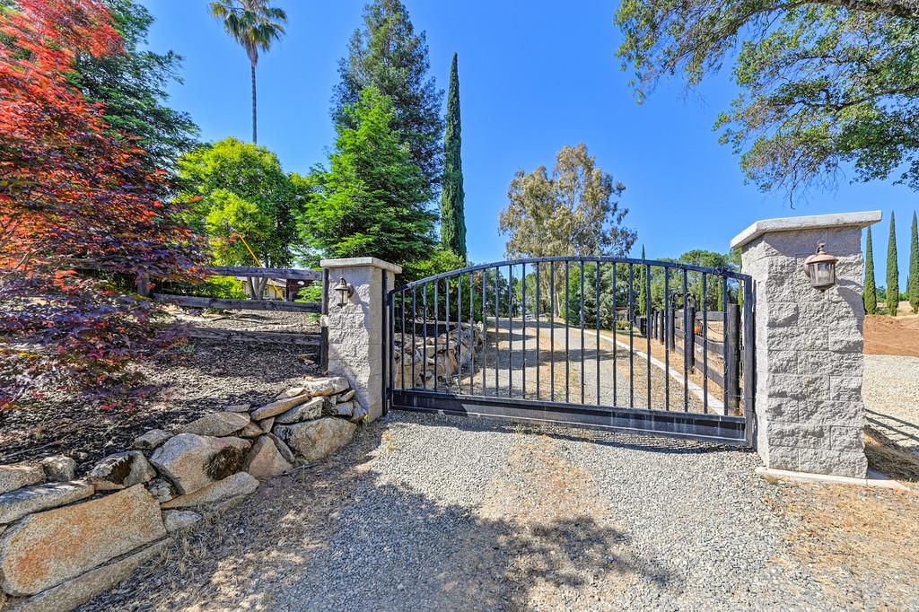 9045 Gilardi Road