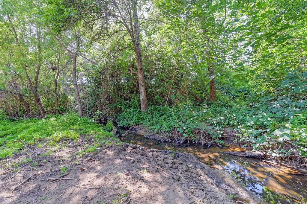 9045 Gilardi Road