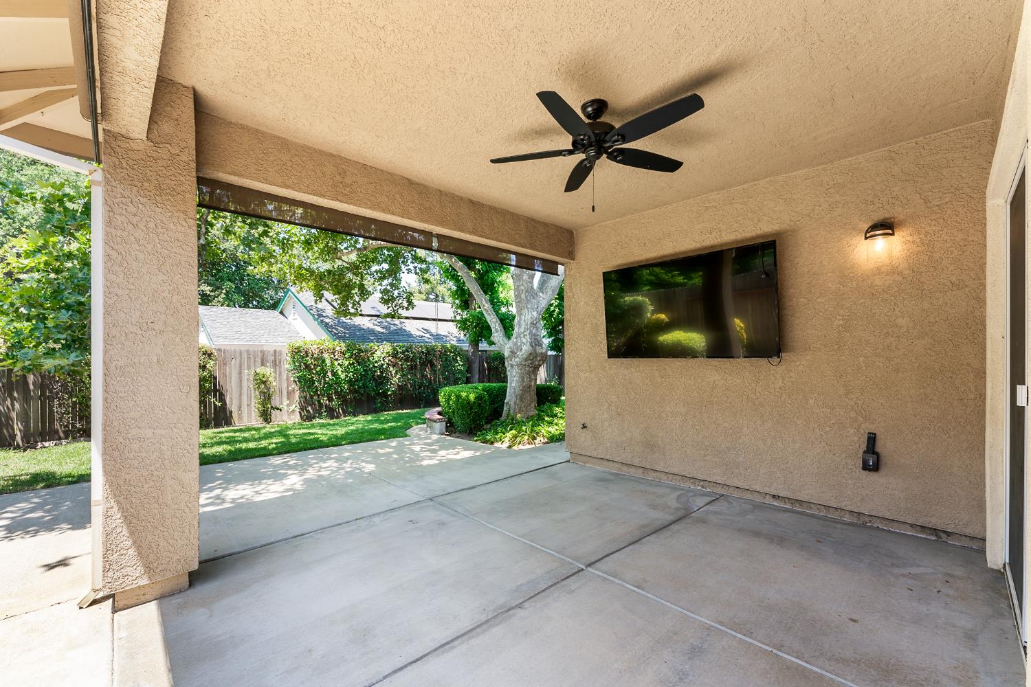 4008 Hunter Oaks Lane
