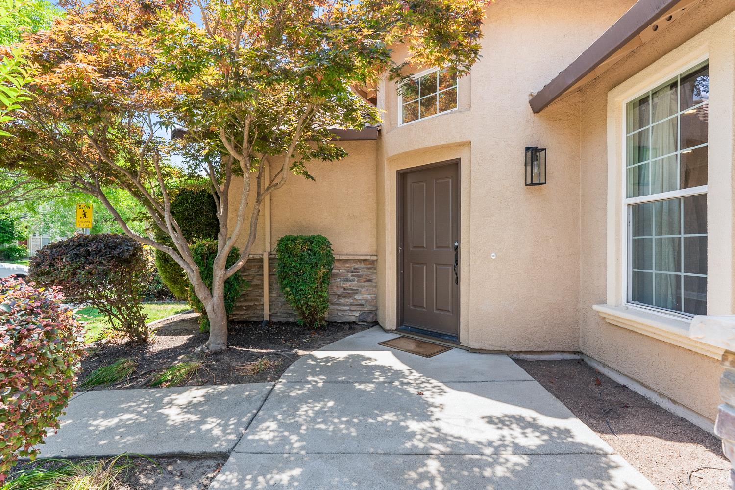 4008 Hunter Oaks Lane