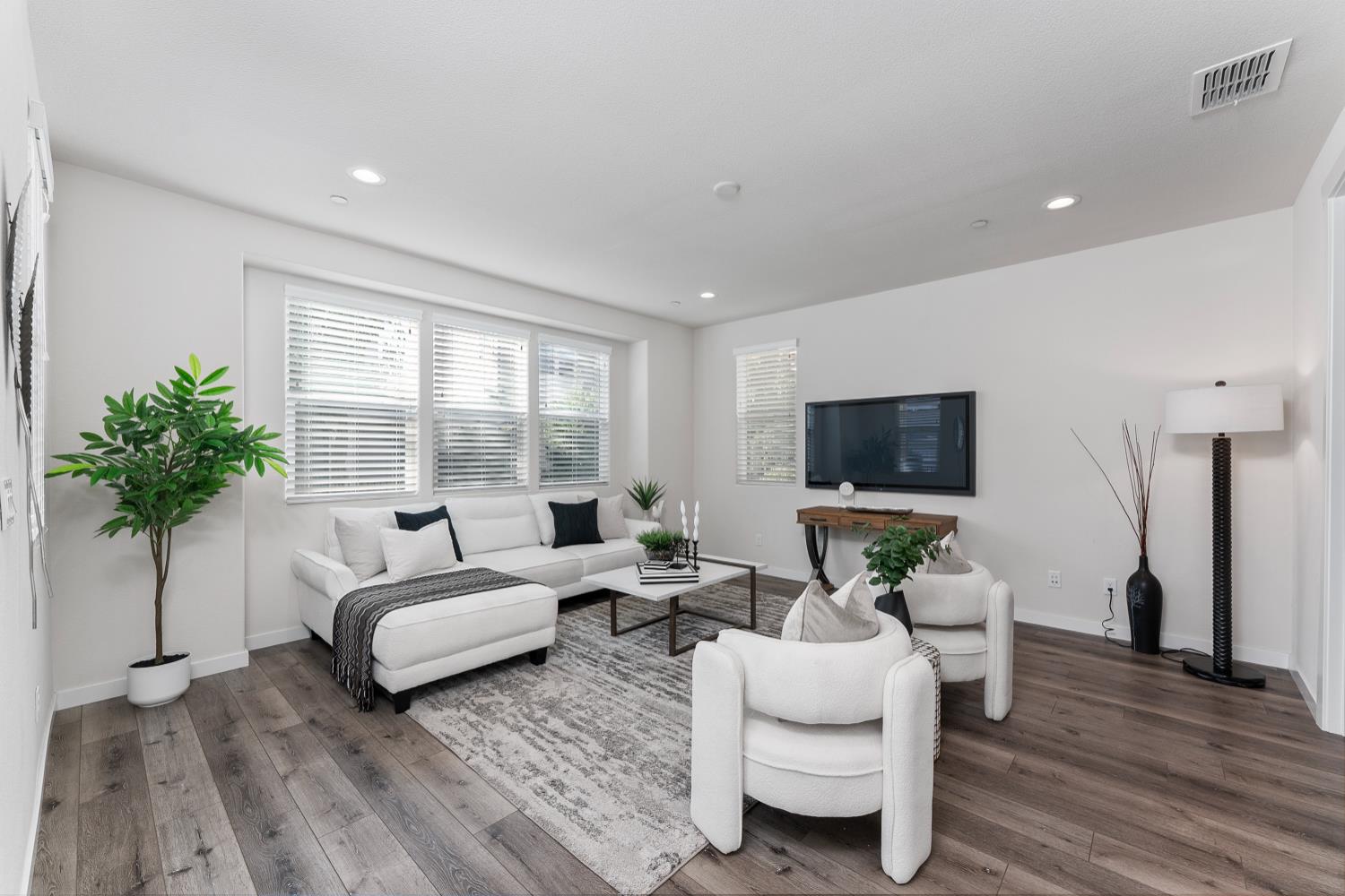 4848 Holden Drive