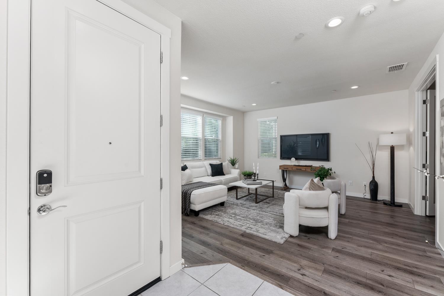 4848 Holden Drive