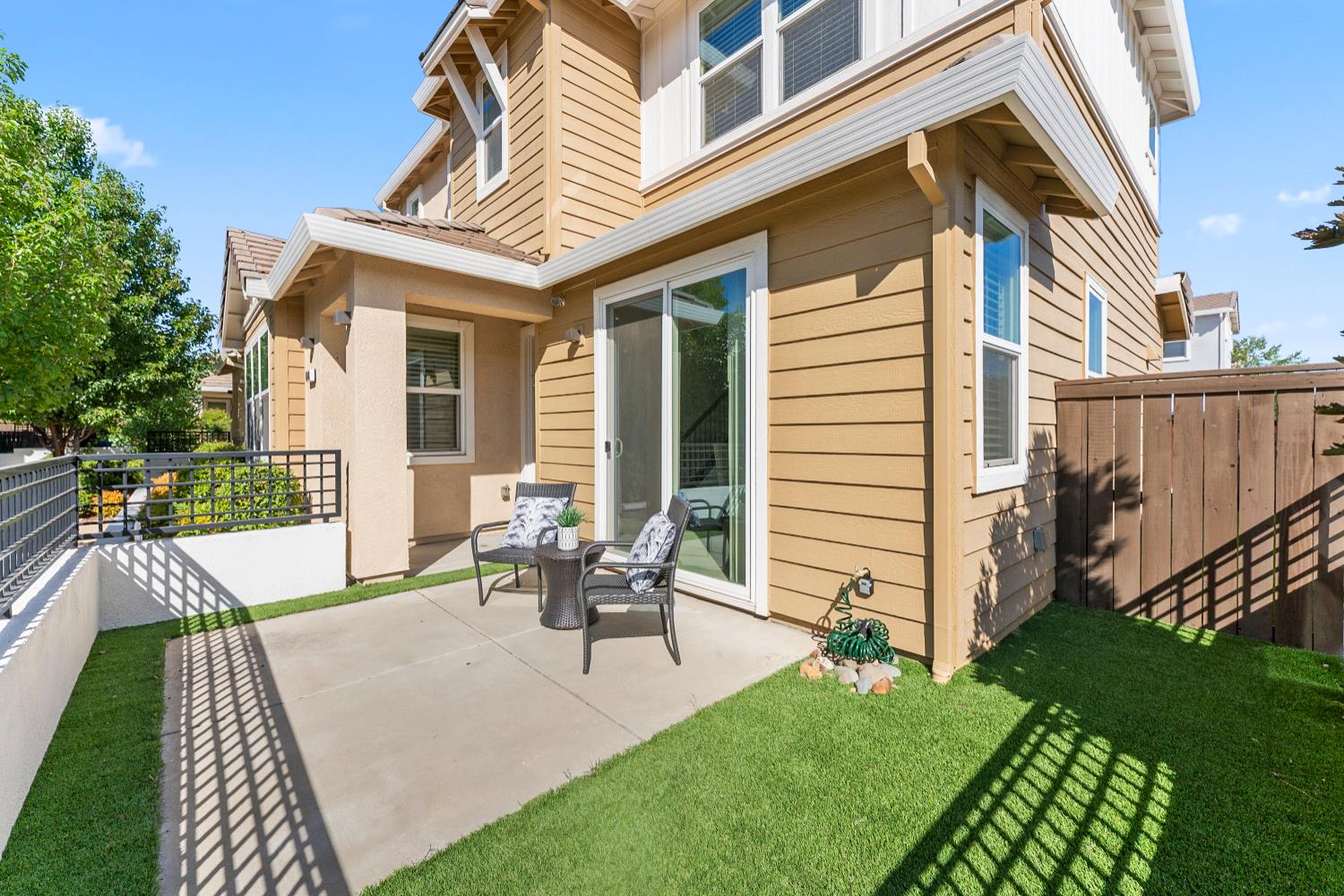 4848 Holden Drive