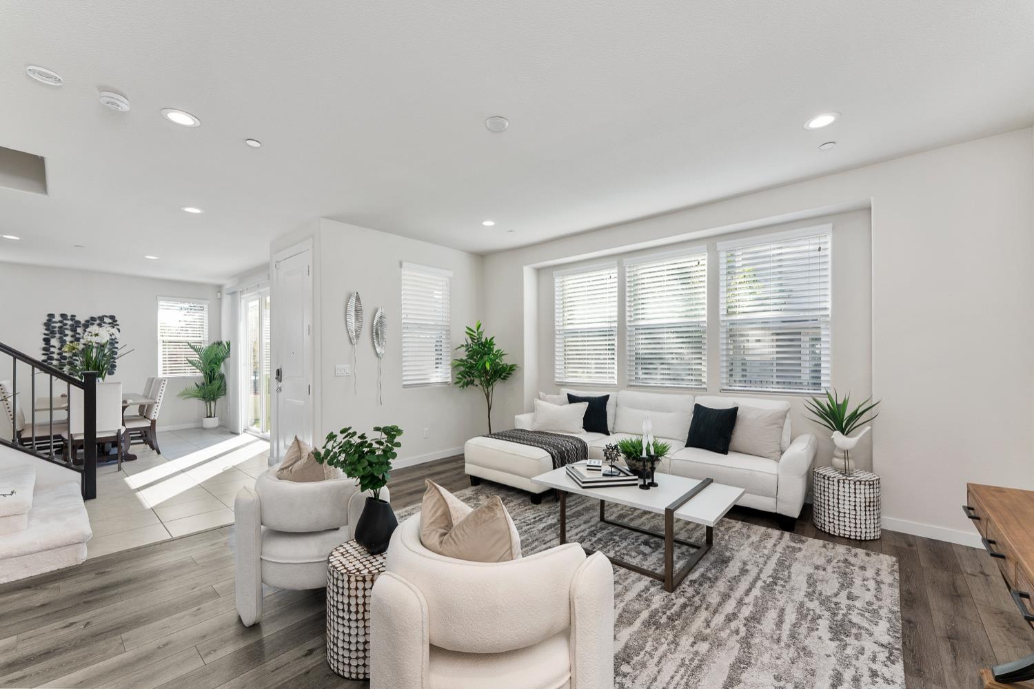 4848 Holden Drive