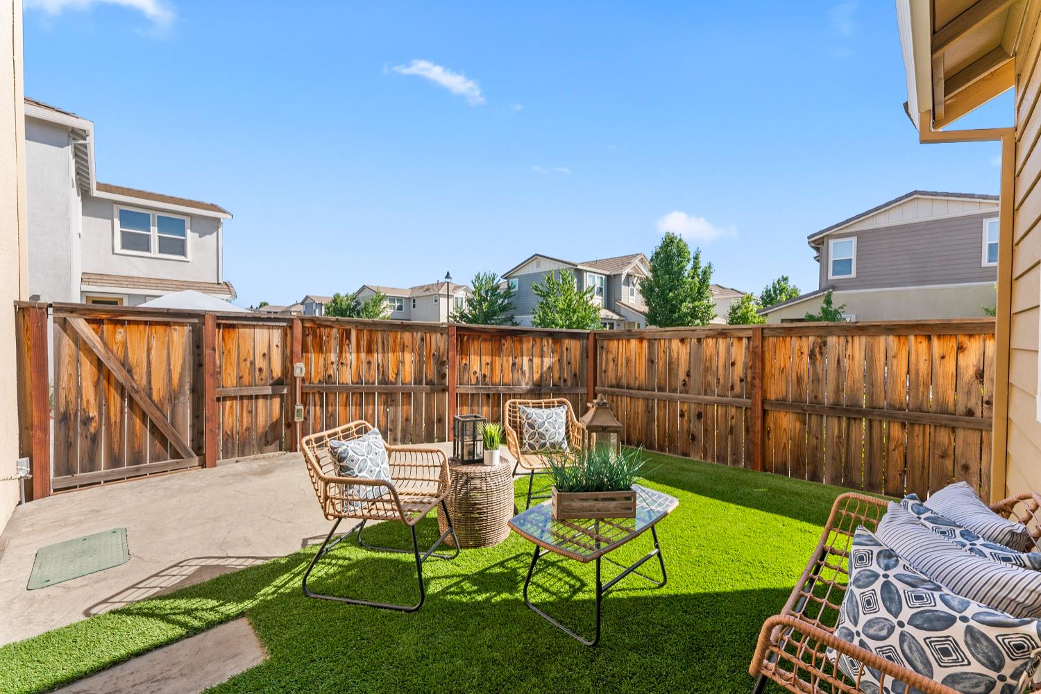 4848 Holden Drive