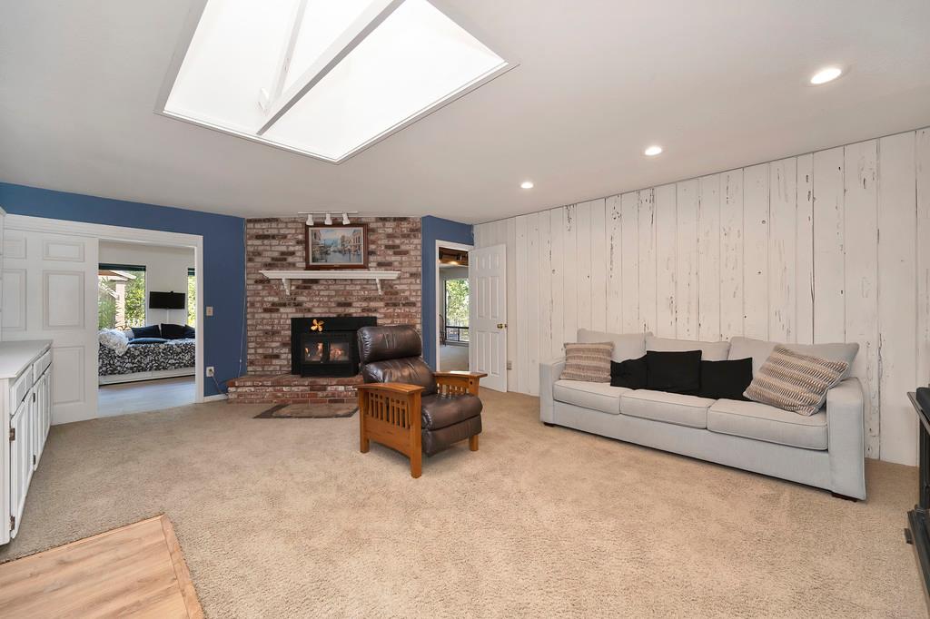 6222 Lou Court