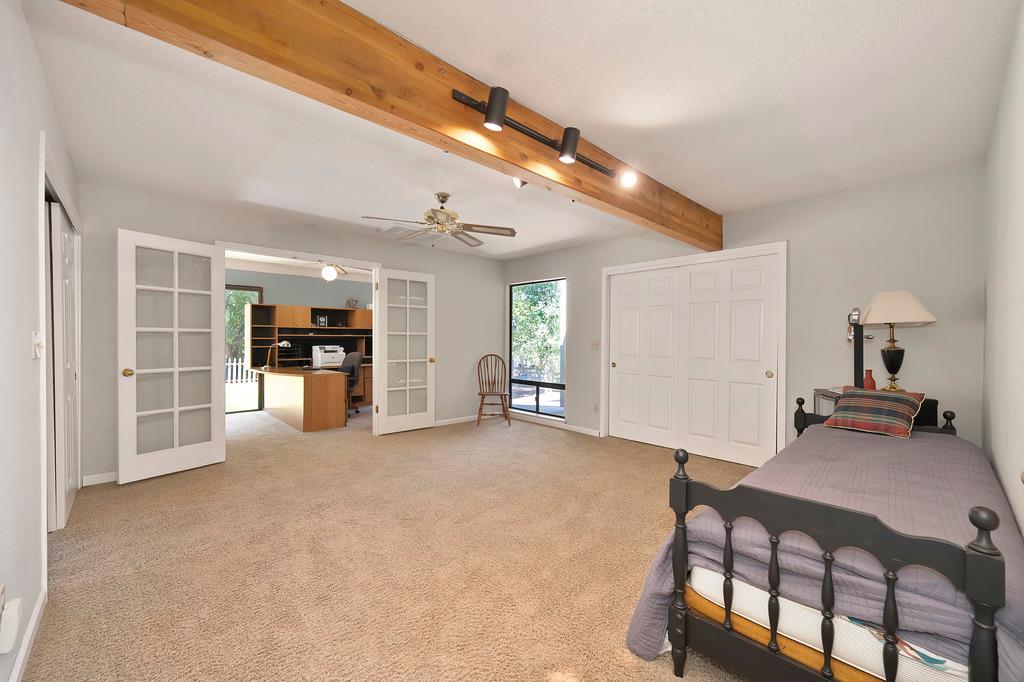 6222 Lou Court