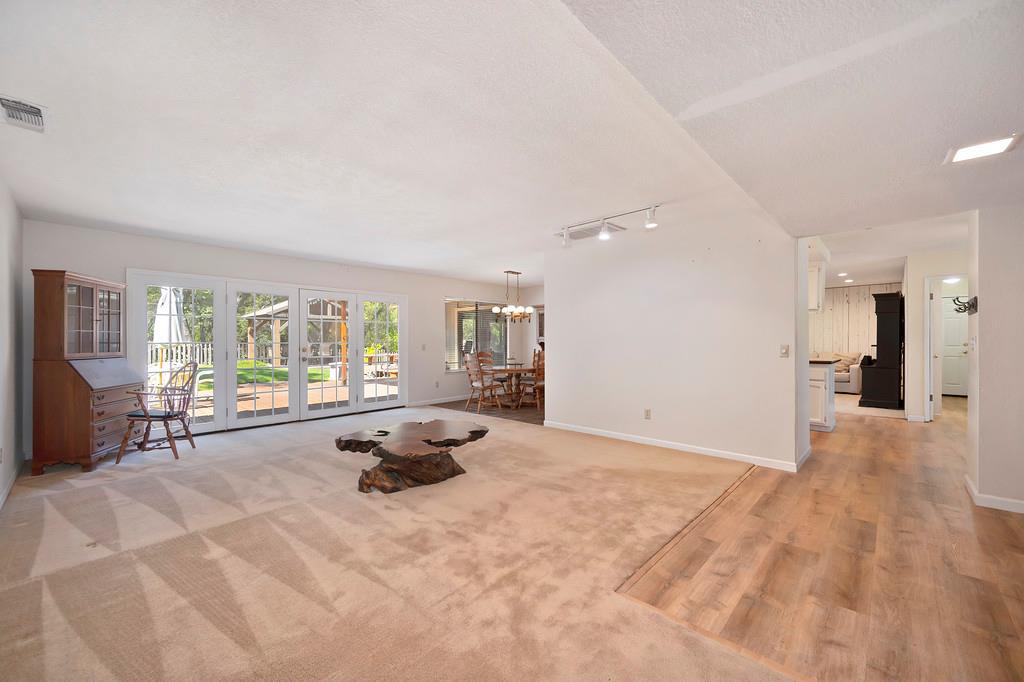6222 Lou Court