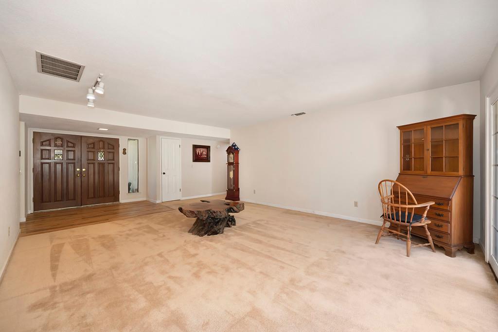 6222 Lou Court