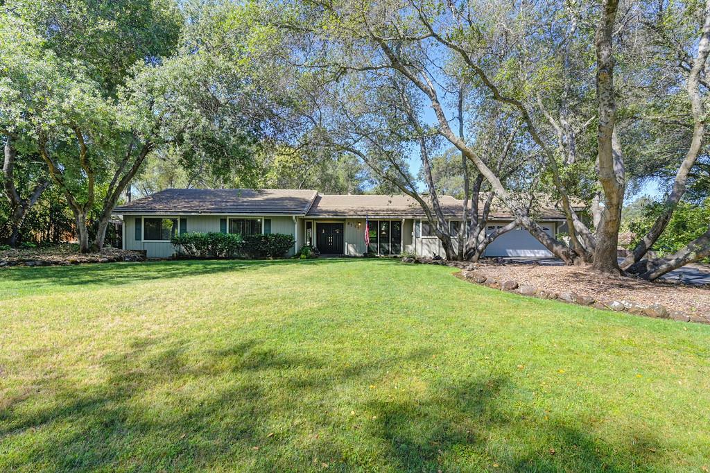 6222 Lou Court